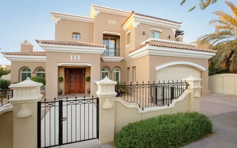 Top-rated villa painting experts near me